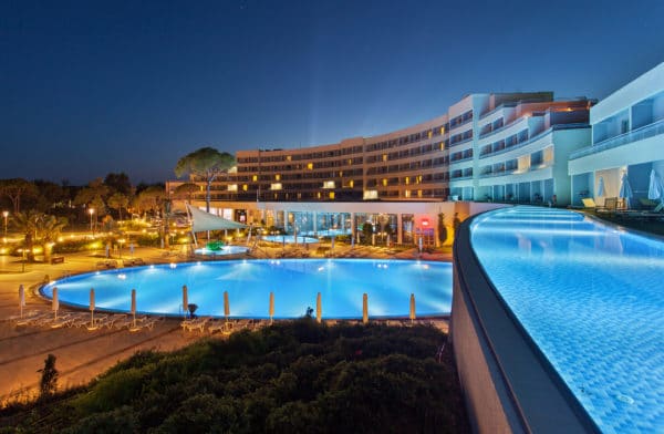 Pool ved Zeynep hotel