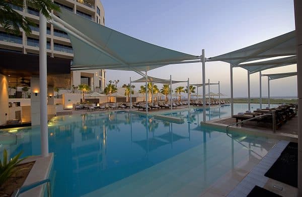 Crowne Plaza Abu Dhabi